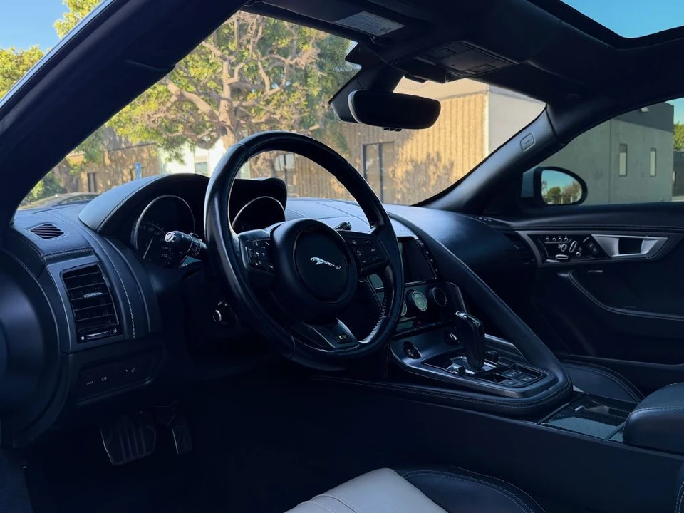 2017 Jaguar F-Type R 1st Gen - Image 14 of 21