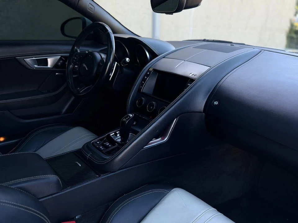 2017 Jaguar F-Type R 1st Gen - Image 17 of 21