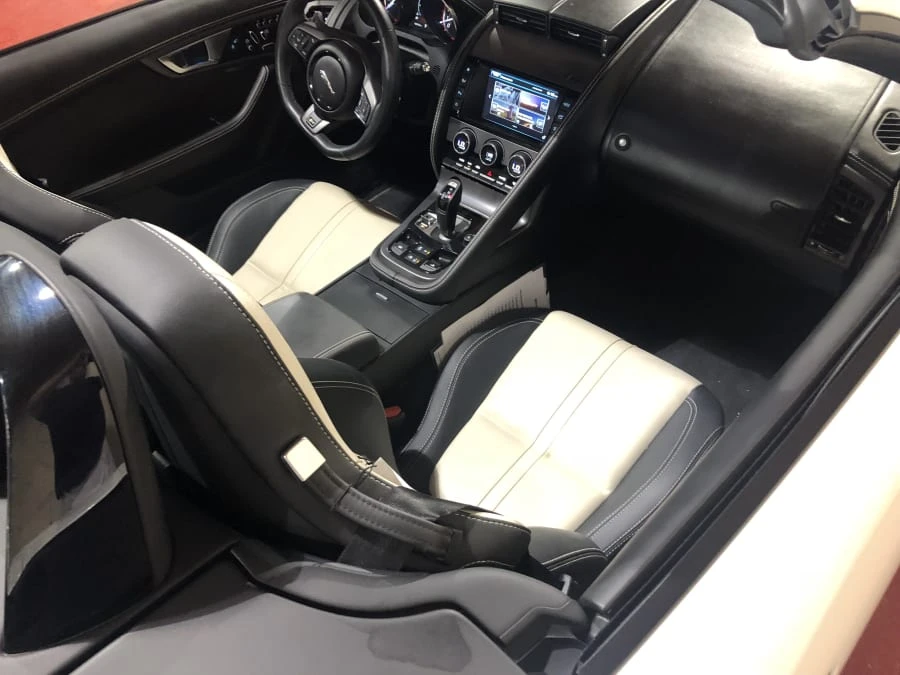 2017 Jaguar F-Type R 1st Gen - Image 4 of 4