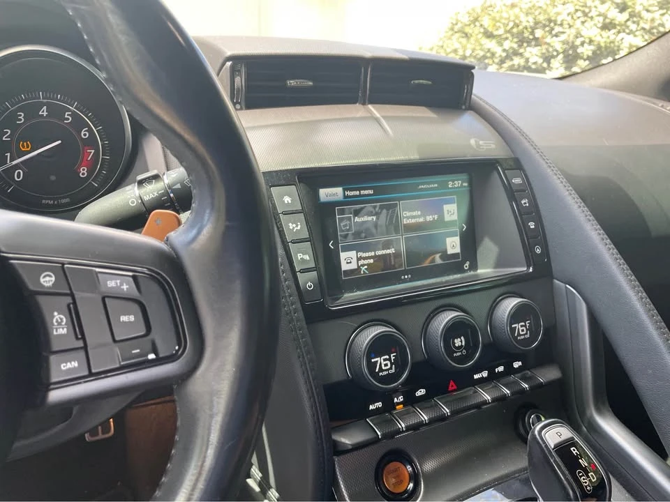 2017 Jaguar F-Type 1st Gen - Image 4 of 5