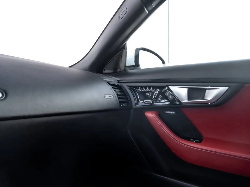 2017 Jaguar F-Type 1st Gen - Image 17 of 19