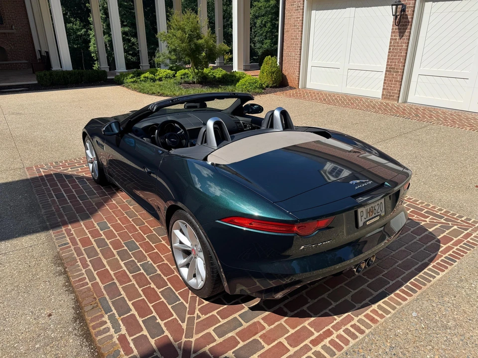 2017 Jaguar F-Type 1st Gen - Image 9 of 31