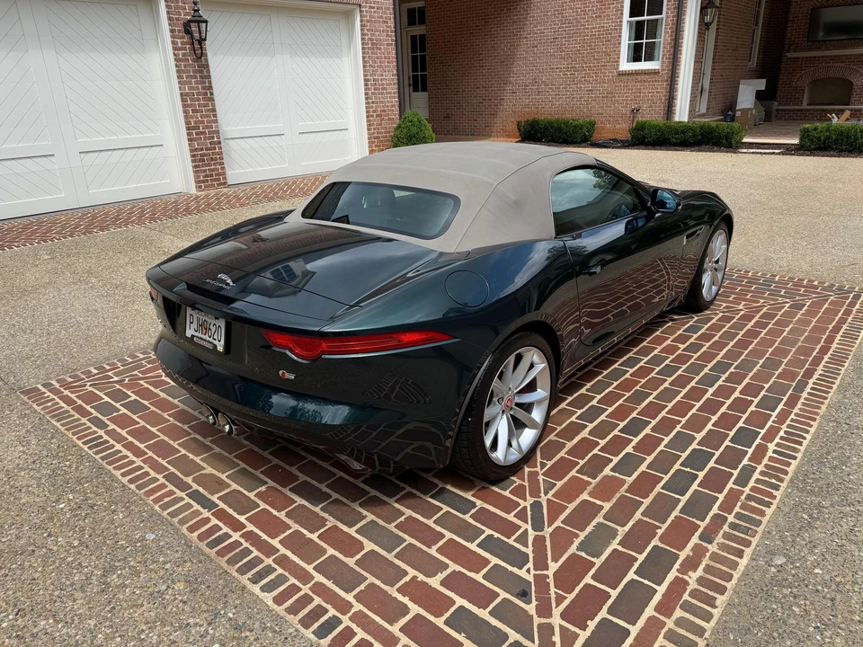 2017 Jaguar F-Type 1st Gen - Image 15 of 31