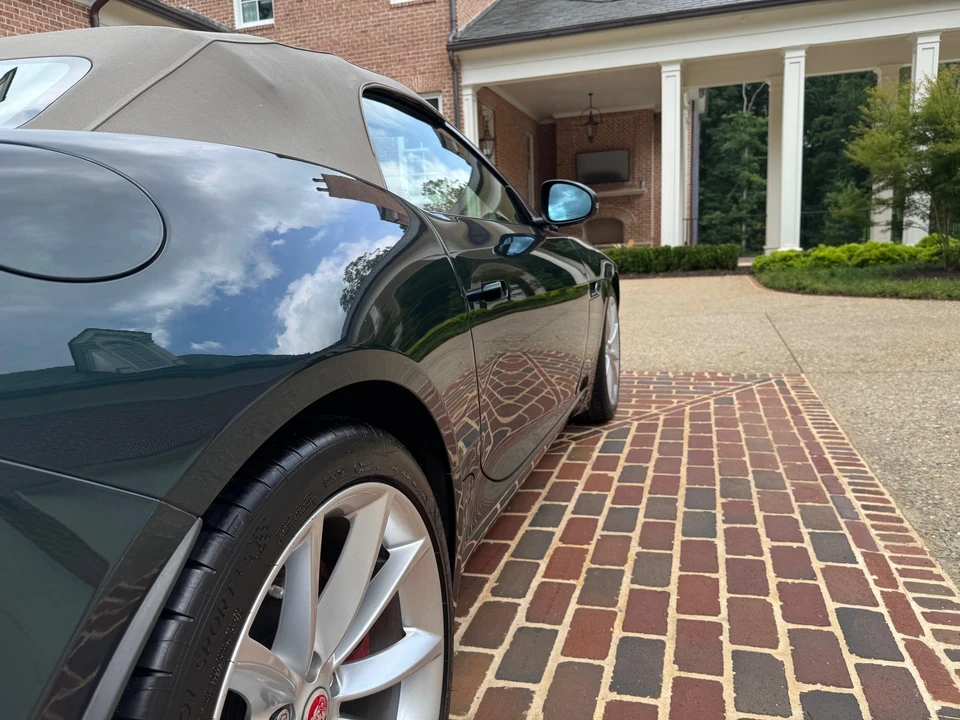 2017 Jaguar F-Type 1st Gen - Image 25 of 31