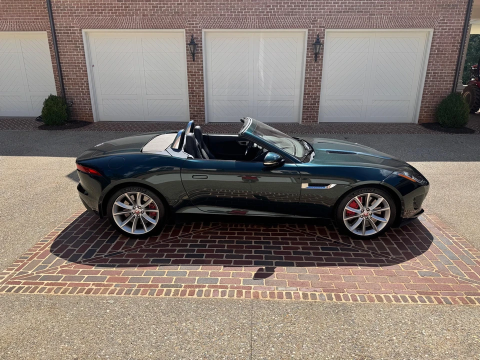 2017 Jaguar F-Type 1st Gen - Image 10 of 31