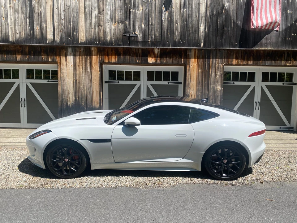 2017 Jaguar F-Type 1st Gen - Image 21 of 31