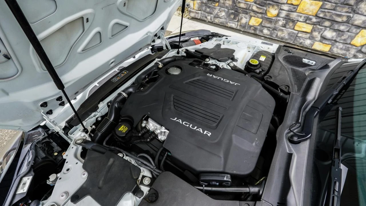 2017 Jaguar F-Type 1st Gen - Image 4 of 31
