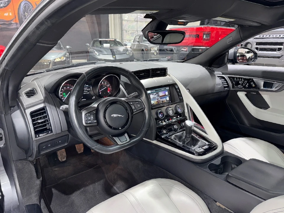 2017 Jaguar F-Type 1st Gen - Image 10 of 12