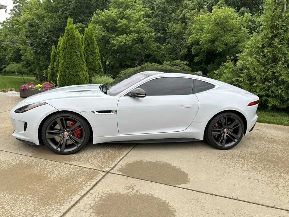 2017 Jaguar F-Type 1st Gen - Image 4 of 11