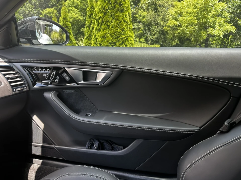 2017 Jaguar F-Type 1st Gen - Image 9 of 11