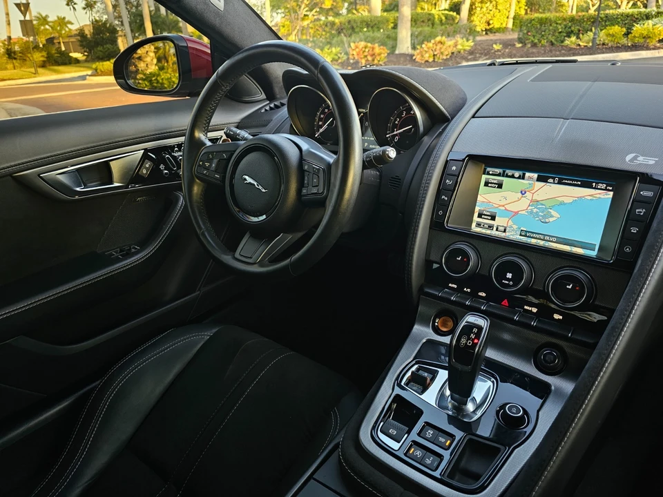 2017 Jaguar F-Type 1st Gen - Image 16 of 21