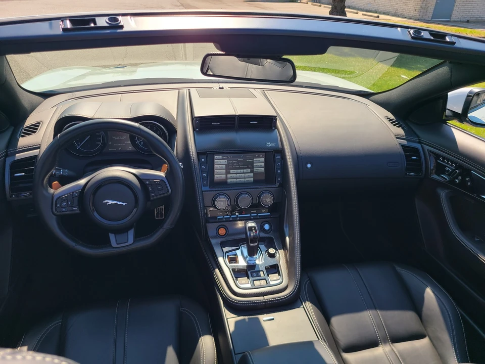 2017 Jaguar F-Type 1st Gen - Image 14 of 27