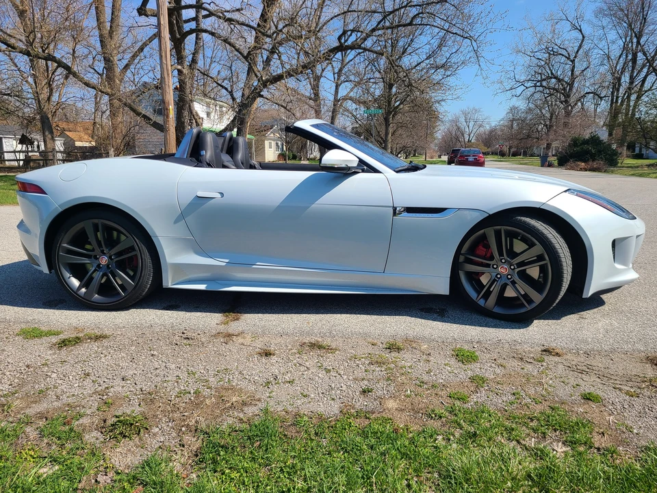 2017 Jaguar F-Type 1st Gen - Image 6 of 27