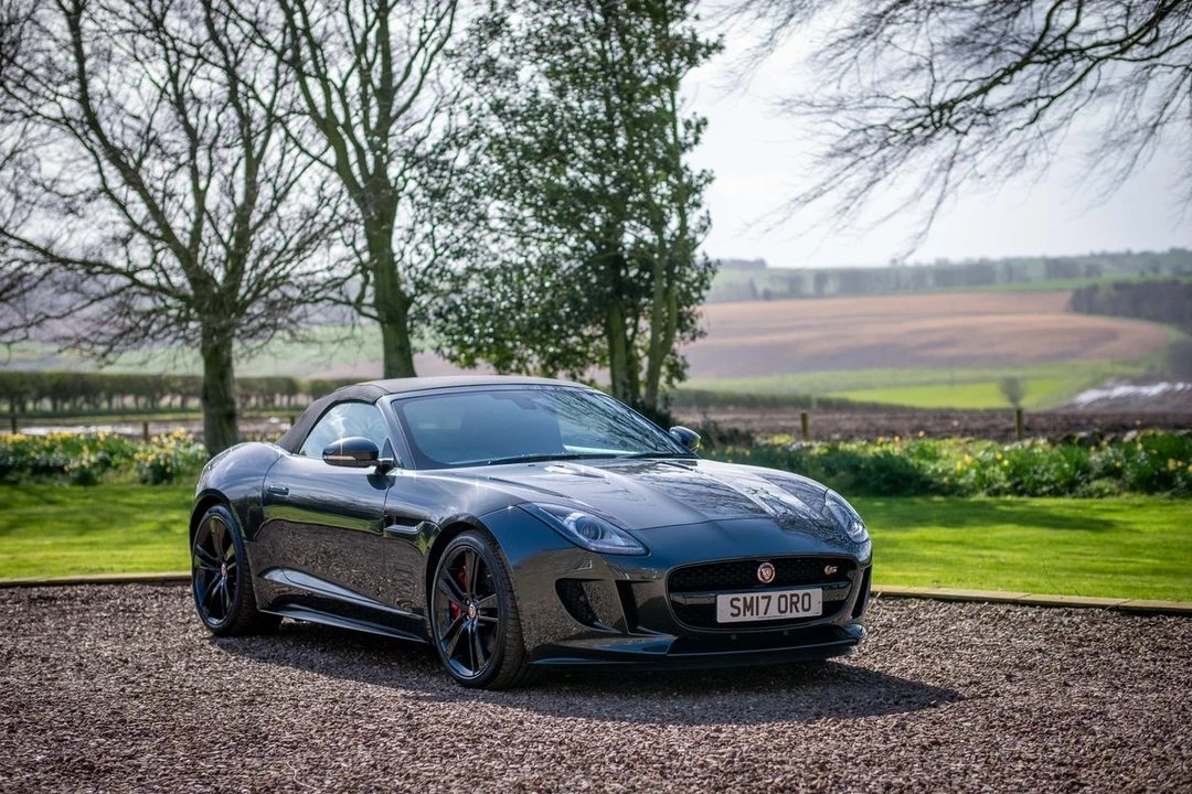 2017 Jaguar F-Type 1st Gen - Image 27 of 30