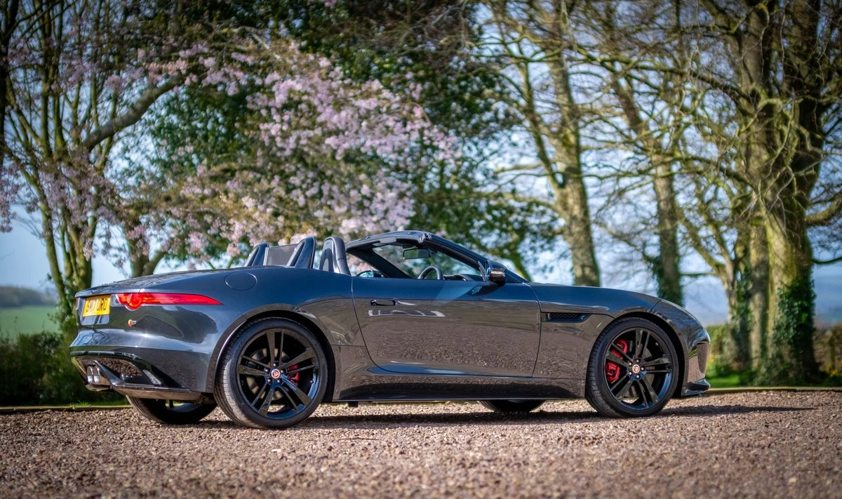 2017 Jaguar F-Type 1st Gen - Image 23 of 30