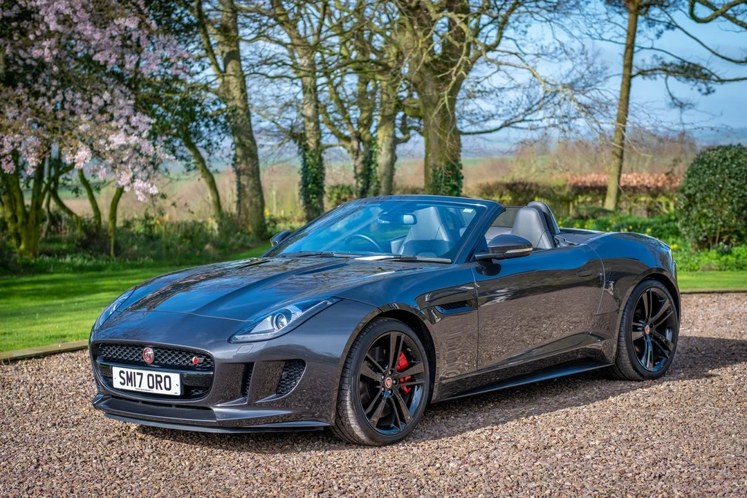 2017 Jaguar F-Type 1st Gen - Image 14 of 30