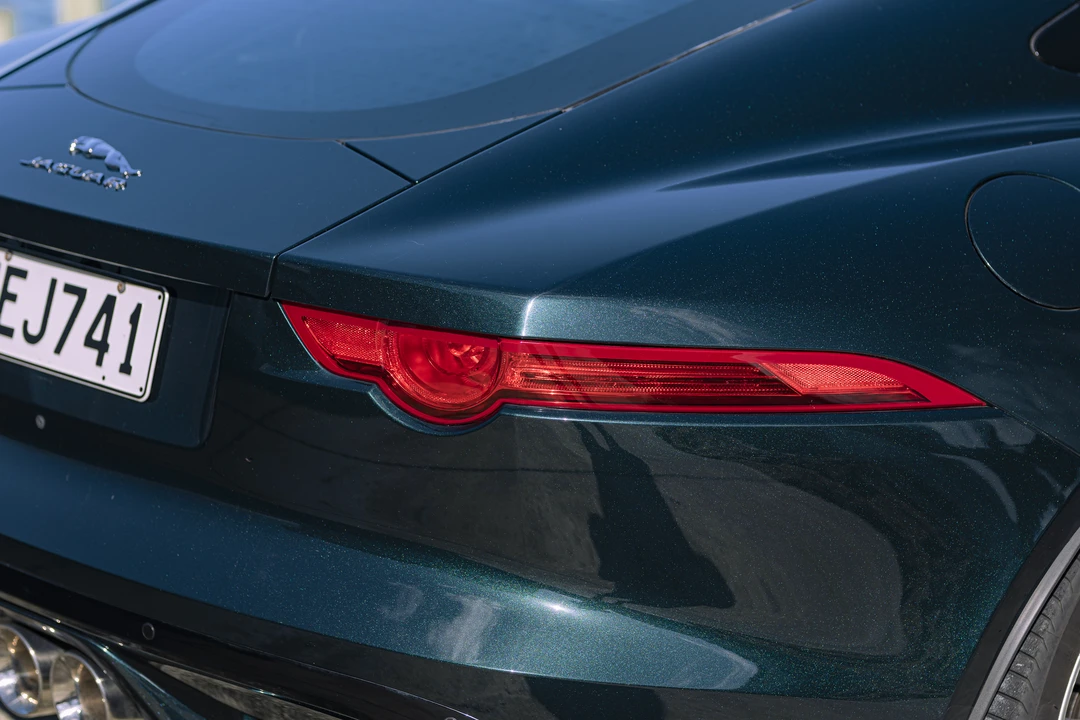 2017 Jaguar F-Type 1st Gen - Image 11 of 31