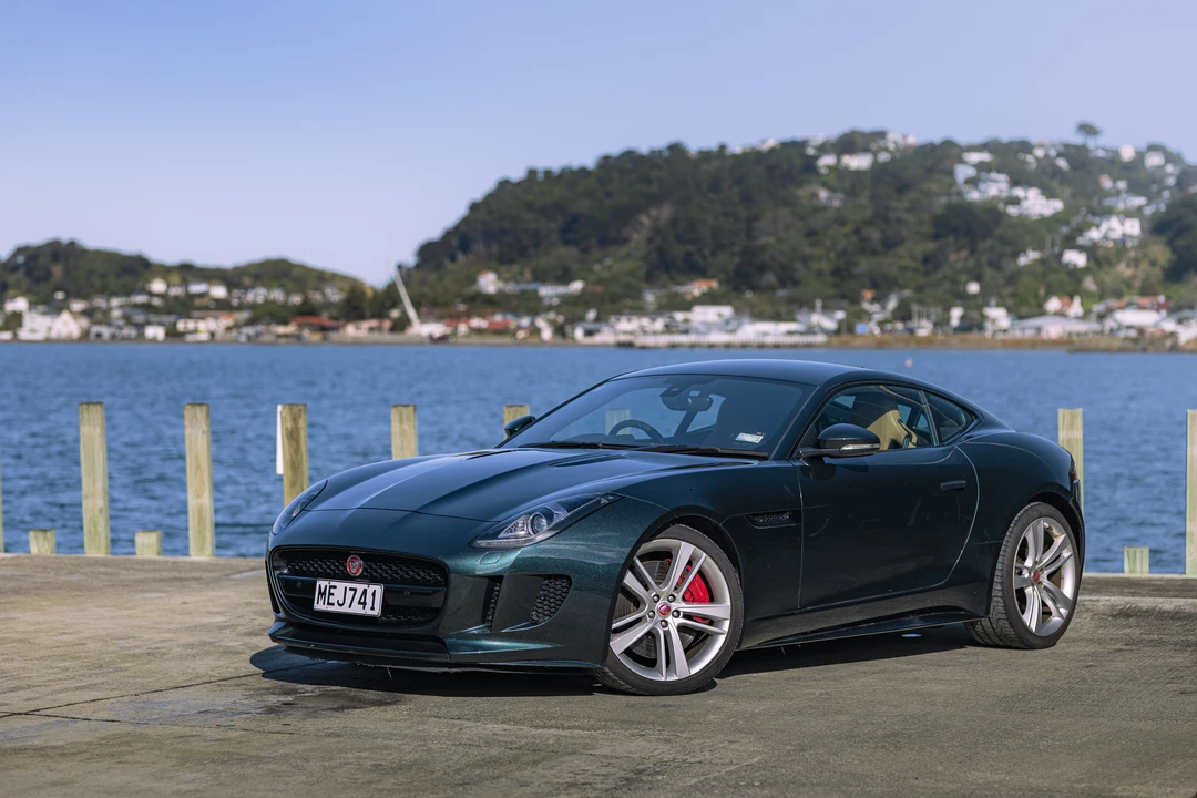 2017 Jaguar F-Type 1st Gen - Image 9 of 31