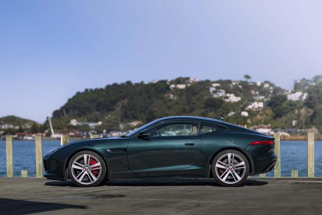 2017 Jaguar F-Type 1st Gen - Image 8 of 31