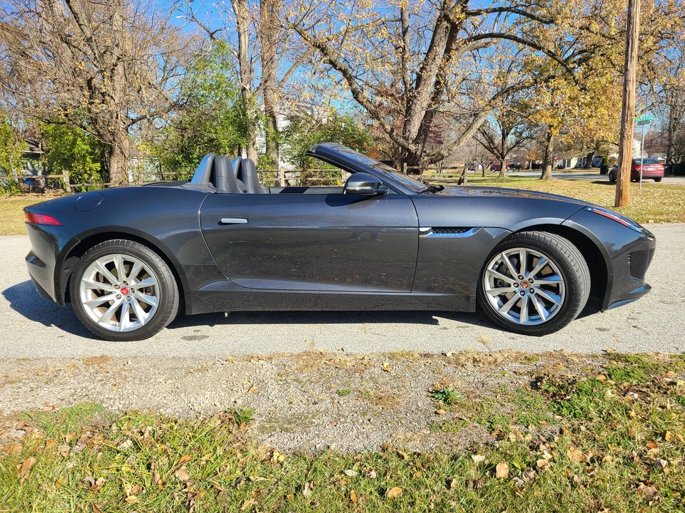 2017 Jaguar F-Type 1st Gen - Image 6 of 25
