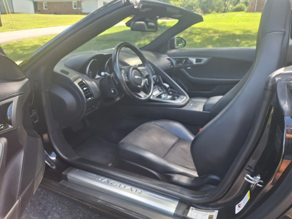 2017 Jaguar F-Type 1st Gen - Image 13 of 31