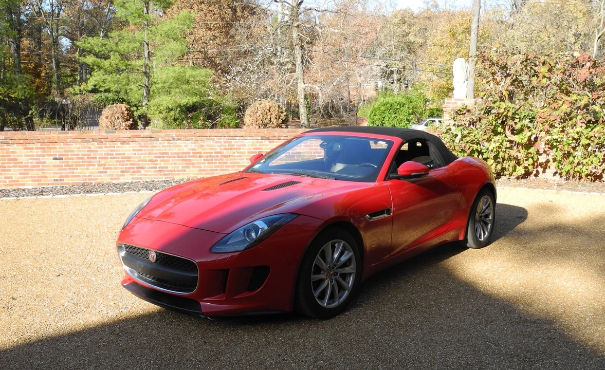 2017 Jaguar F-Type 1st Gen - Image 9 of 21