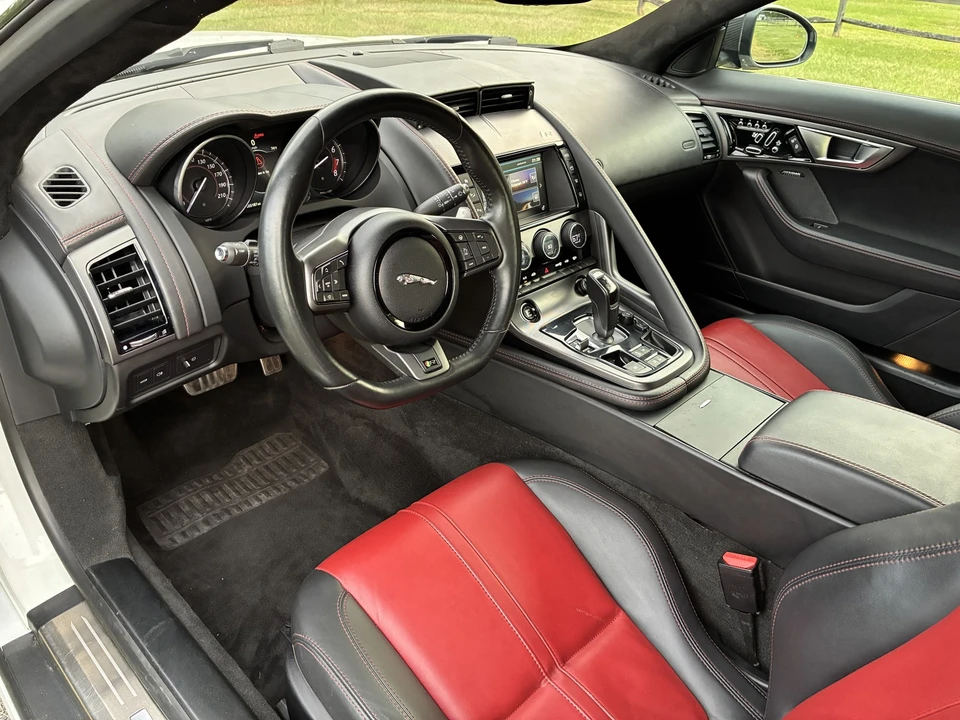 2017 Jaguar F-Type 1st Gen - Image 11 of 28