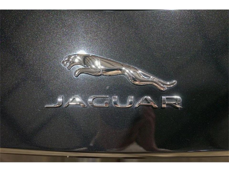 2017 Jaguar F-Type 1st Gen - Image 24 of 31