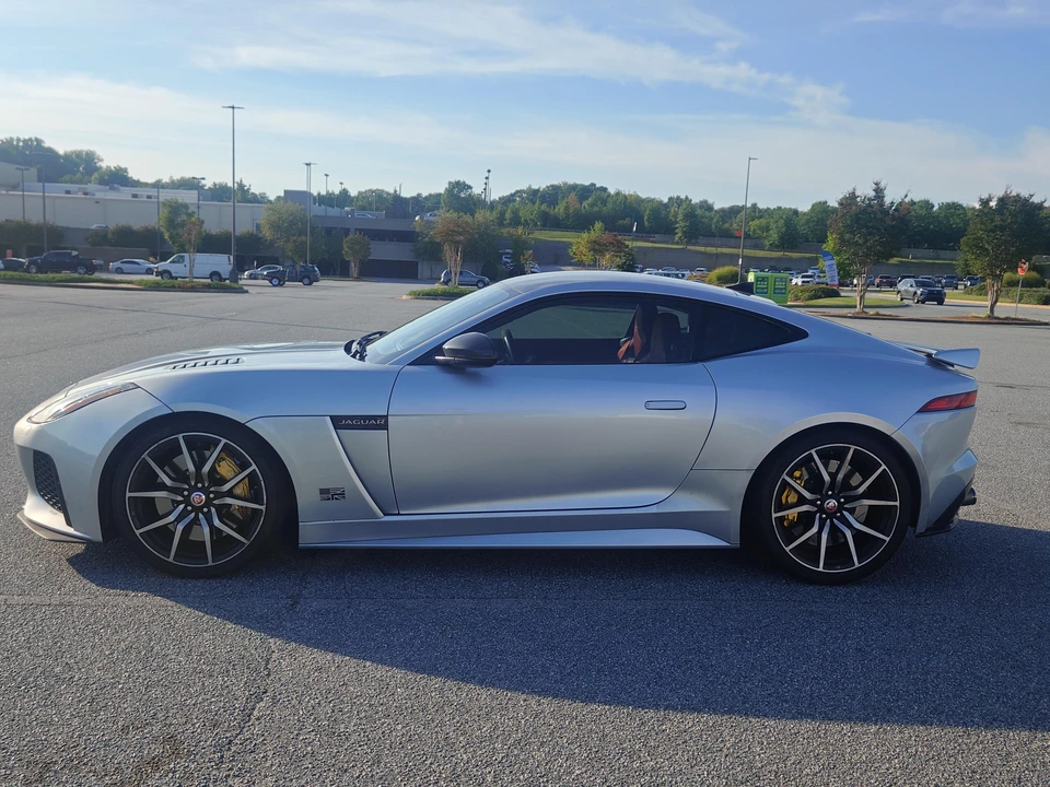 2017 Jaguar F-Type SVR 1st Gen - Image 17 of 31