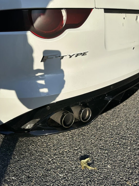 2017 Jaguar F-Type SVR 1st Gen - Image 21 of 31