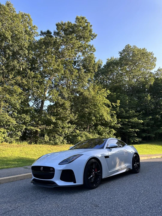 2017 Jaguar F-Type SVR 1st Gen - Image 8 of 31