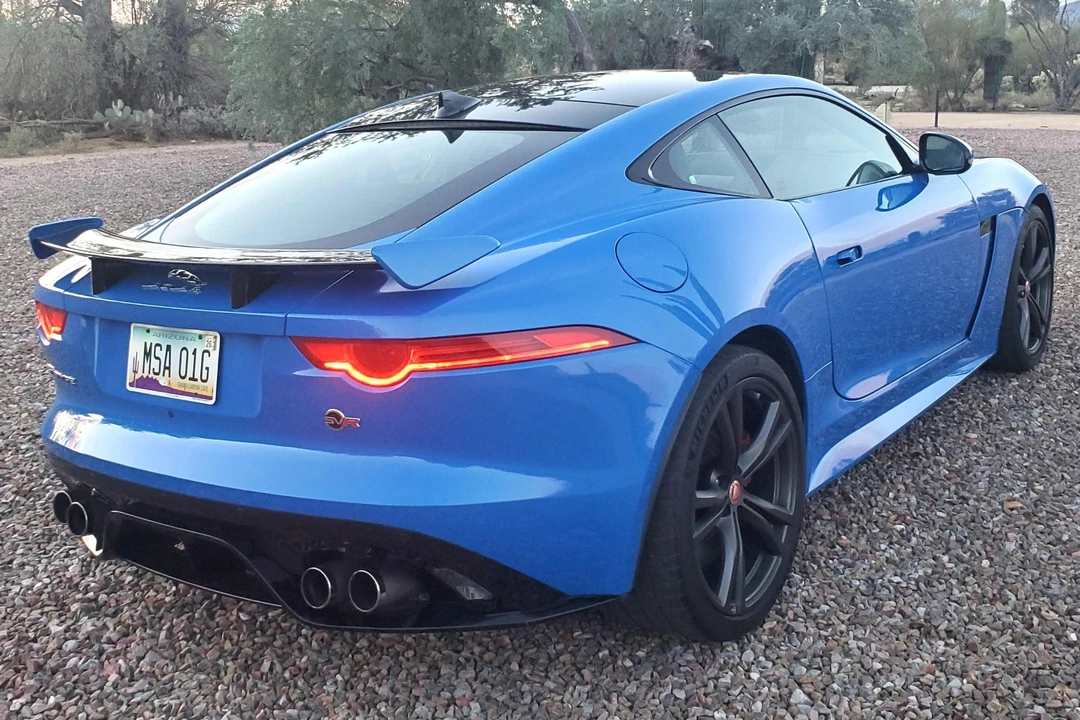 2017 Jaguar F-Type SVR 1st Gen - Image 4 of 31