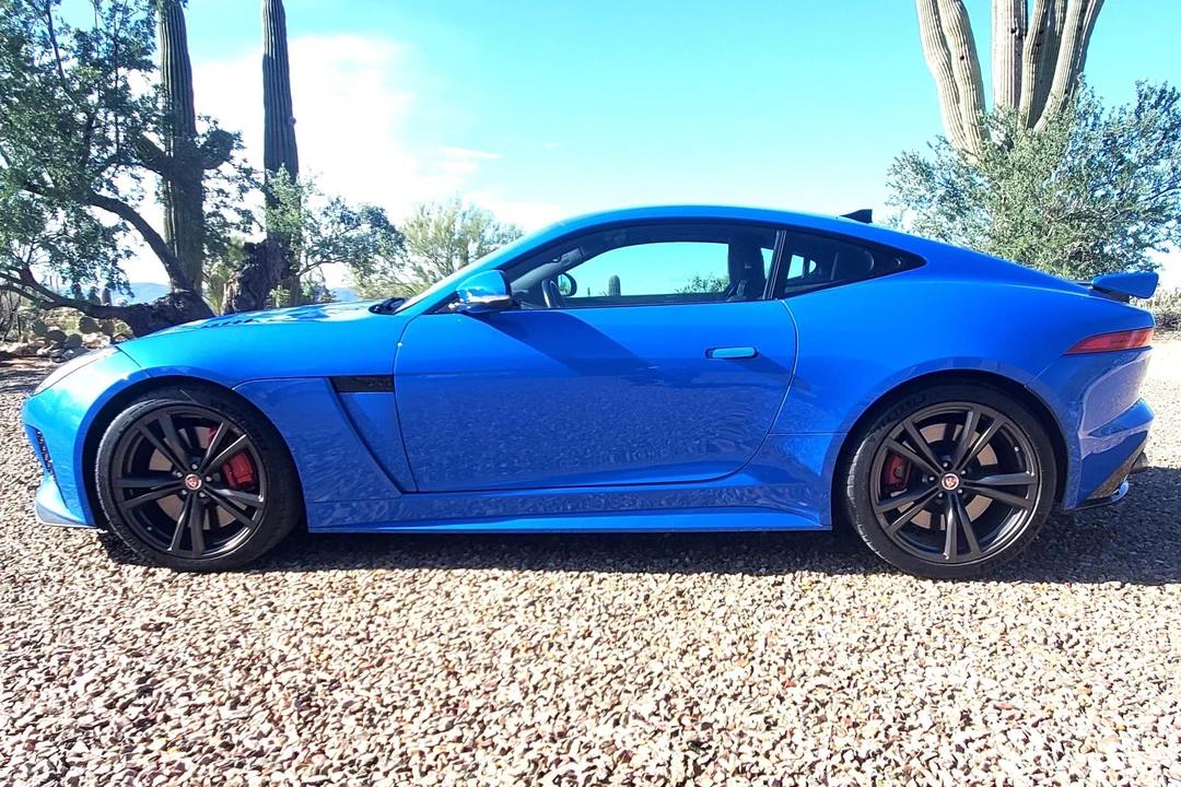 2017 Jaguar F-Type SVR 1st Gen - Image 3 of 31