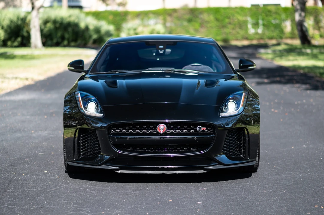 2017 Jaguar F-Type SVR 1st Gen - Image 30 of 31