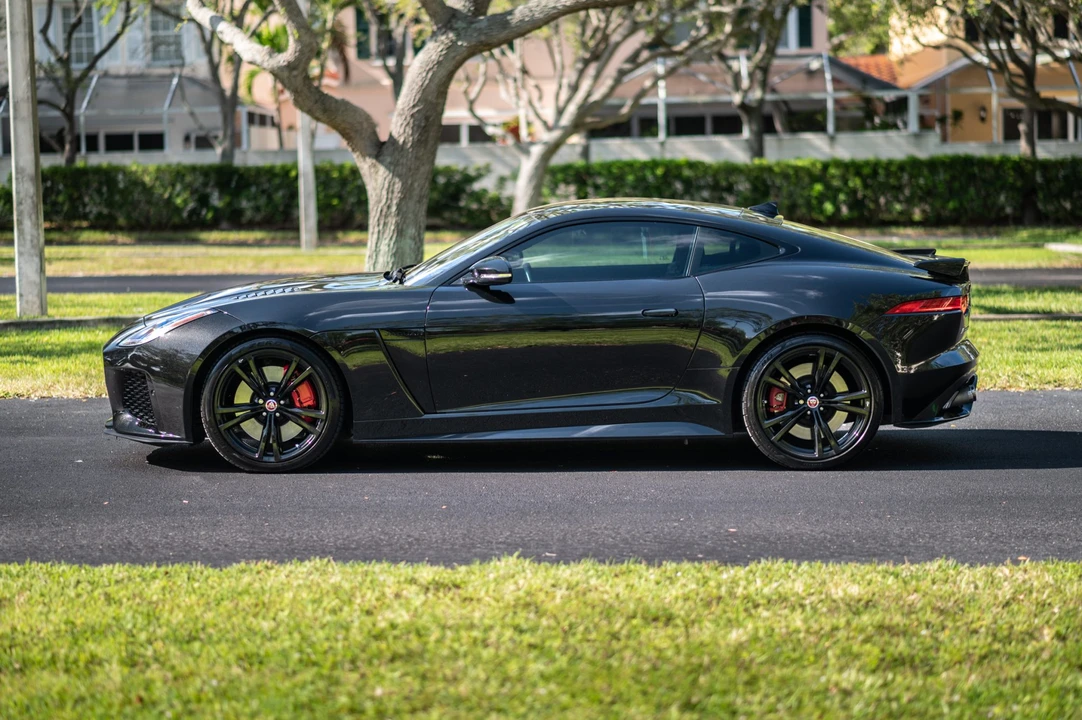 2017 Jaguar F-Type SVR 1st Gen - Image 11 of 31