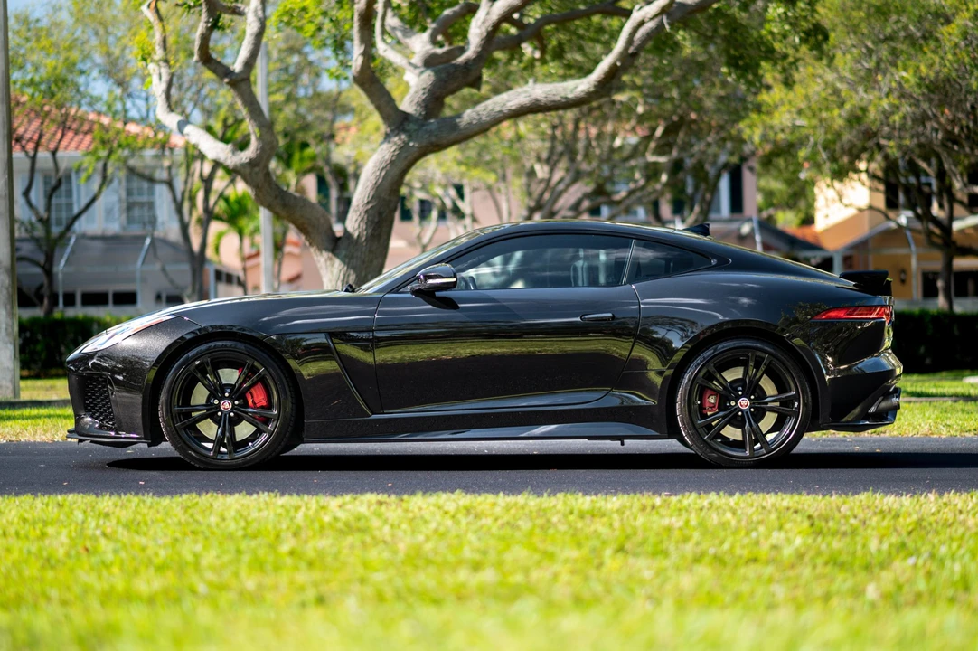 2017 Jaguar F-Type SVR 1st Gen - Image 12 of 31