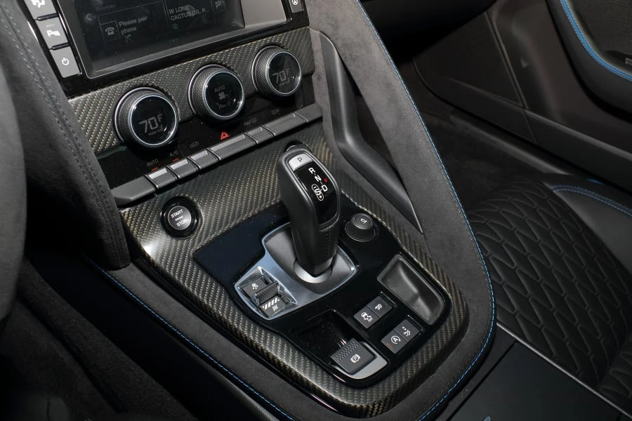2017 Jaguar F-Type SVR 1st Gen - Image 27 of 30