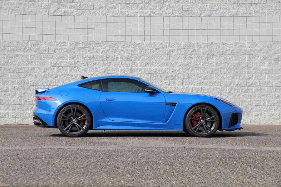 2017 Jaguar F-Type SVR 1st Gen - Image 9 of 30