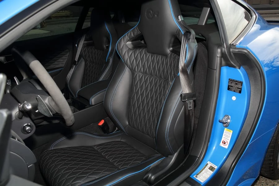 2017 Jaguar F-Type SVR 1st Gen - Image 25 of 30
