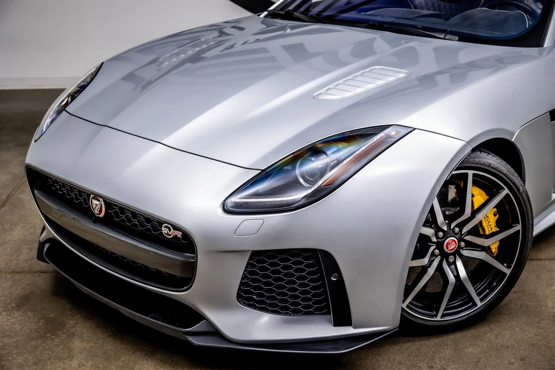 2017 Jaguar F-Type SVR 1st Gen - Image 18 of 21