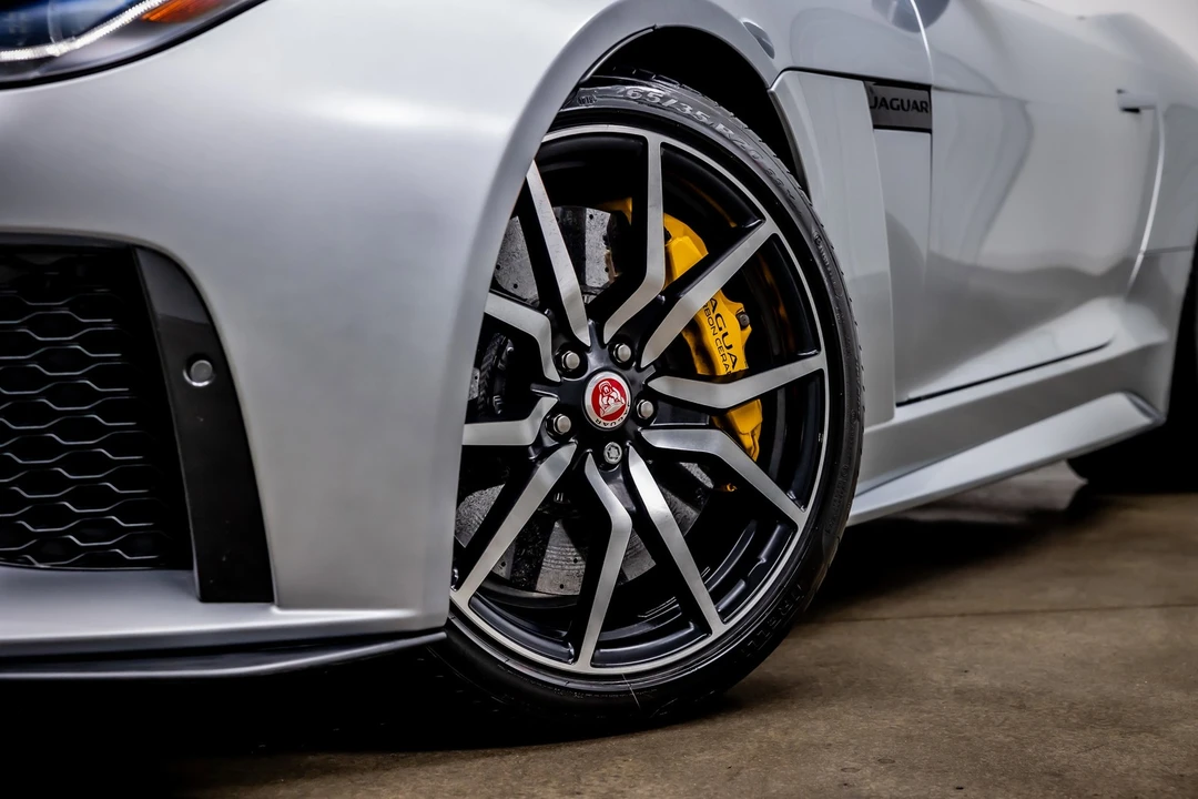 2017 Jaguar F-Type SVR 1st Gen - Image 20 of 21