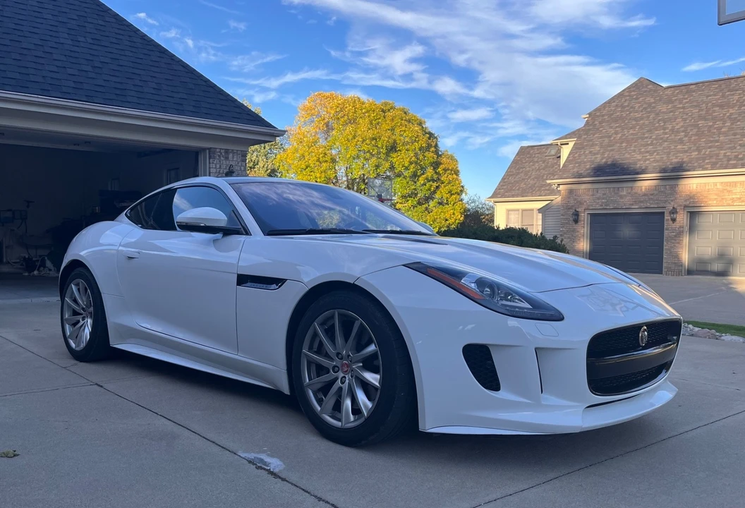 2017 Jaguar F-Type 1st Gen - Image 10 of 21
