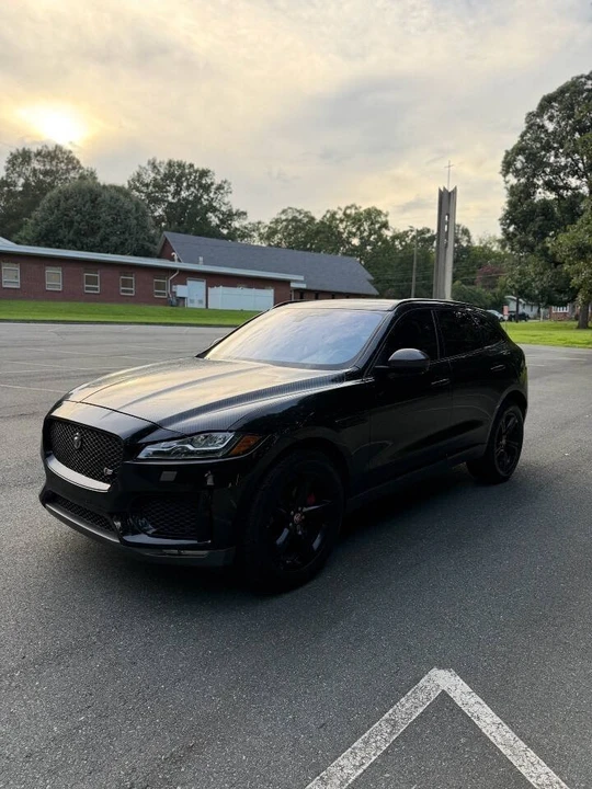 2017 Jaguar F-Pace - Image 6 of 15
