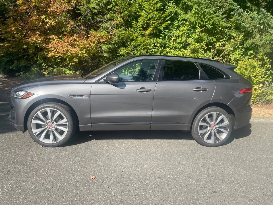 2017 Jaguar F-Pace - Image 4 of 20