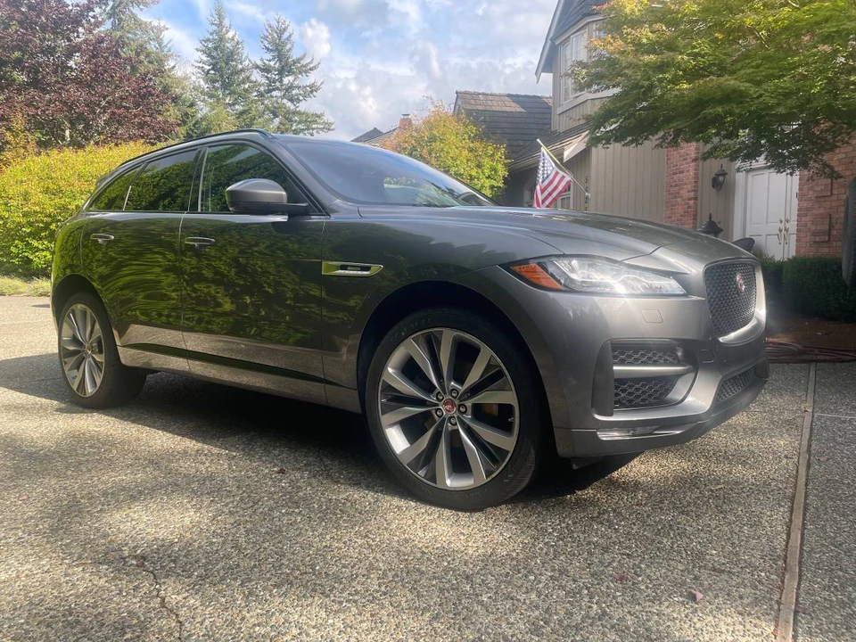 2017 Jaguar F-Pace - Image 3 of 20