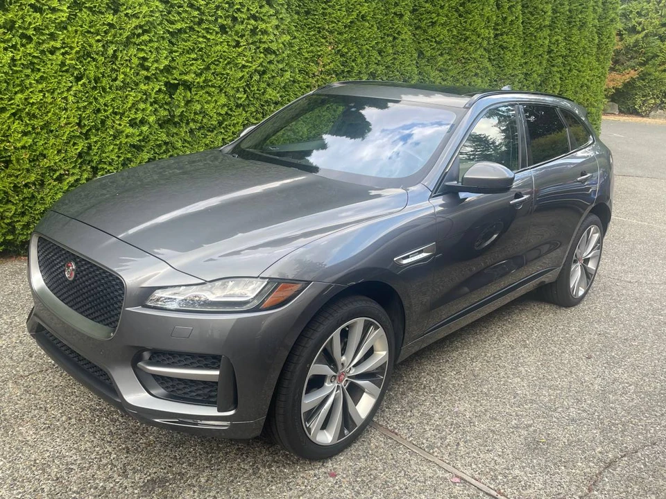 2017 Jaguar F-Pace - Image 14 of 20