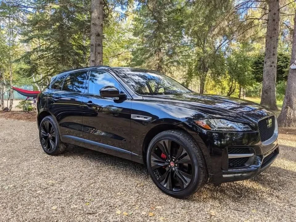 2017 Jaguar F-Pace - Image 6 of 9