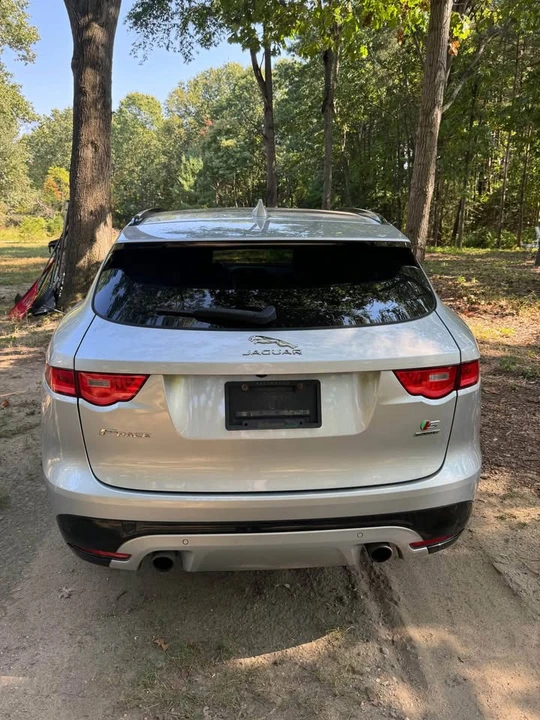 2017 Jaguar F-Pace - Image 4 of 6