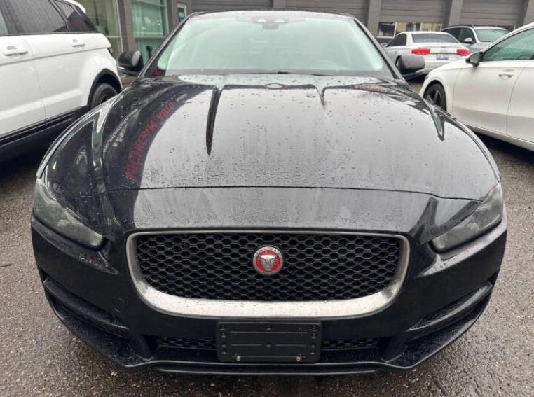 2017 Jaguar XE - Image 2 of 11