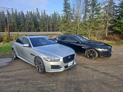 2017 Jaguar XE R-Sport